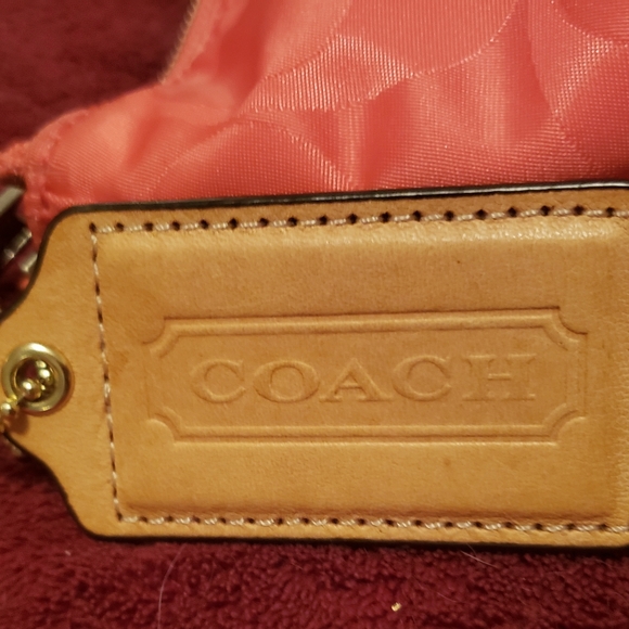 Coach Purse, beautiful, Like New - Picture 8 of 13